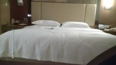 【91沈先生探花】约了个很嗲丰满妹子TP啪啪，穿上情趣装口交上位骑乘大力猛操，呻吟娇喘非常诱人