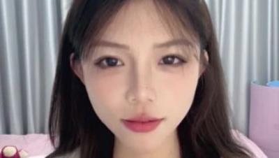 艺术学院校花，颜值逆天，美的不得了【咪咪酱】又是谁的初恋下海了，三点全露的小仙女！