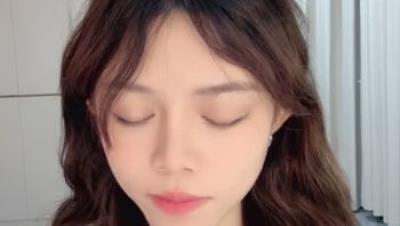 闪闪发光的小嫩逼 绝对天花板的女神 人美逼嫩【咪咪酱】脱光光大秀 (3)