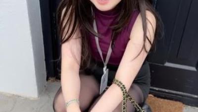 极品母狗阿黑颜【噗噗pupu】邻居姐姐下班回家忘带钥匙，赶紧邀请来我家坐坐，既然坐坐那肯定要做做(2V)2