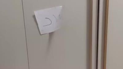 内涵文静女孩【冰之恋】清纯乖乖女，真实大尺度，欲拒还迎的娇羞，金钱诱惑下三点都漏了！