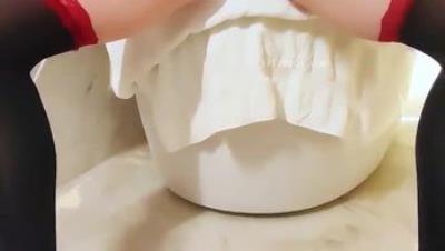 把秀人模特肏个遍大神，江淑影和白浅浅的金主，最新玩操超顶模特【雅轩】黑丝秘书