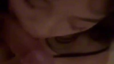 《包臀美乳深v》约会吃完龙虾聊恋爱日记，长腿嫩妹回到酒店口有点害羞，无套后入 (3)原创约炮大神「超人不会飞」