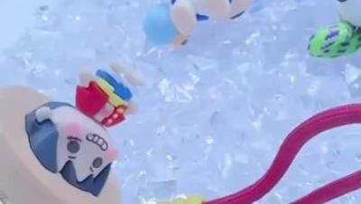 洛丽塔小姨子刚到酒店就勾引姐夫足交后入爆操内射一线天嫩穴！