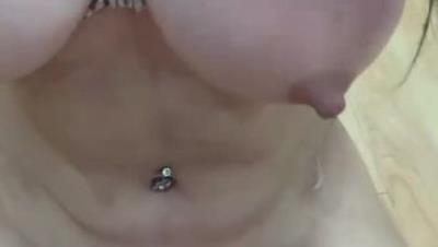 字母圈重磅，暴虐白虎少女，烟头烫b，鞭打，虐乳，滴蜡，强高，扣穴，各种玩弄