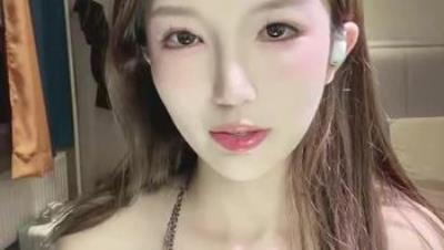 ️ 人气校花尤物 【熙酱】颜值在线 大腿根纹身身材爆表抖奶跳蛋裸舞 性感透明镂空内衣相当迷人