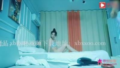 杏吧小宇3-3000约操气质白虎妹。娇喘都透出气质