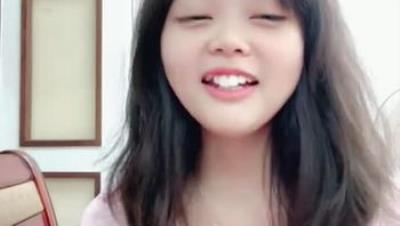 实在太小了 婴儿一样【19小米粒】超清纯的姑娘 颜值高身材好 圆奶嫩穴 首次跟大叔啪啪大秀 还喝奶 (7)