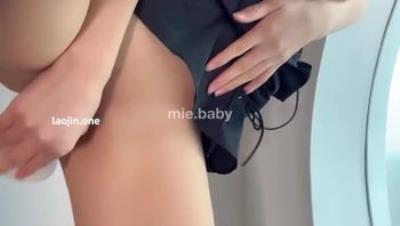 极品网红下海【mie】颜值身材都是一等一的  大奶子又软又