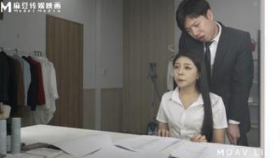 麻豆传媒MD-0292胁迫调教国媒女主播／李蓉蓉×宋雨川