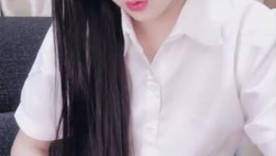 裸舞诱惑【源源baby】群P女神校花回归~漂亮妹妹3P被多男一直干到天亮 4(4V)