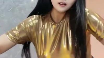 陕西25岁小少妇，巨乳风骚御姐，【善良饱饱】，奶子真大，小逼很粉