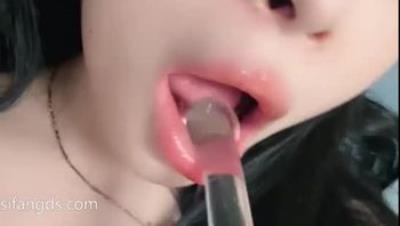 多彩 秋月梨秋秋糖 露脸露点 一对一 土豪被套路的瓜