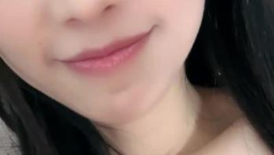 户外【女主】11.4深夜河边勾搭钓鱼佬从野外操到家里内射 女人骚起来简直可怕 (2)