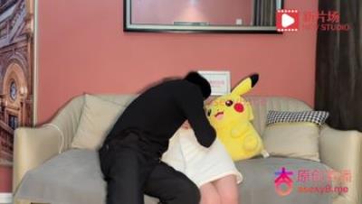 杏吧独家-美酱~拜金女孩代替闺蜜相亲主动献身富二代