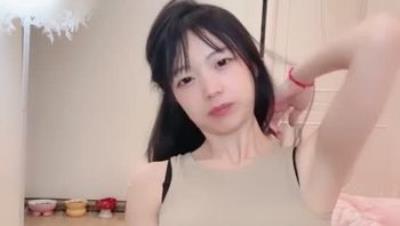 超级女神下海 红边黑丝诱惑 风骚裸舞【婉宝儿】跳蛋自慰~高潮~喷水好爽 5(3V)