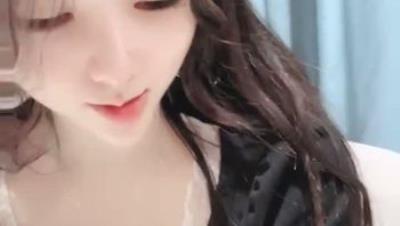 正点校花拉闺蜜下海双修【1点萝】双女神尺度全开 黑丝嫩穴太养眼 骚舞叠罗汉道具自慰 (4)