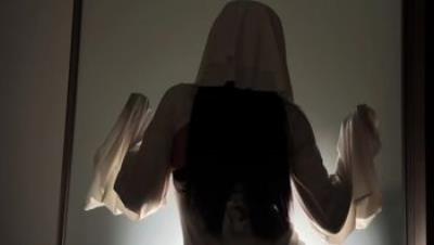 艺校活泼露脸美女【玉米yum_707】最新VIP长视频作品，刮阴毛玩具紫薇+万圣节限定(2V)1