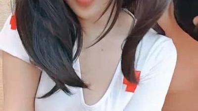 丝袜高跟露脸双马尾无毛骚穴颜值不错的极品少妇镜头前伺候大哥激情啪啪，深喉口交大鸡巴无套激情上位好刺激