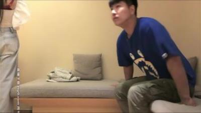 高分探花同女主系列之「白衣大奶妹」第2部小宝0920仅一场这场看着像真奶服务态度有点摆听译字幕