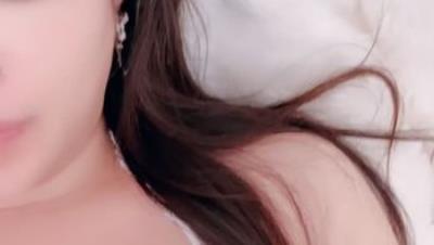 撸管推荐【小兔爱喷 】极品高颜值完美身材 奶大穴嫩翘臀 大黑牛水晶棒双用 玩出高潮 呻吟连连 逼逼很嫩很干净 (1)