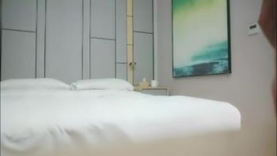 利哥探花精品作之黑色牛仔裤第1部1105仅一场眉眼有点像Miss床上撒娇有意思听译字幕