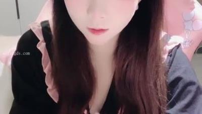 【呆呆萝】无敌可爱粉嫩小萝莉终于被干了！不停叫爸爸~