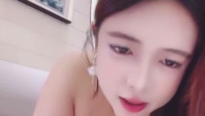 爆乳御姐【兔兔奶奶】极品少妇 女神气息弥漫 大奶子又大又圆好美 揉奶自慰 水晶棒插穴 (1)