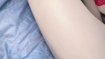 户外帐篷里小姨子与姐夫玩得真花 果冻口交骚逼被插到淫水狂流！