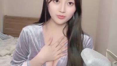 重磅 气质女神 好美【糯七七】儒雅温柔 雪白大奶 粉嫩玉肌 美腿又长又直 粉嫩逼逼 这身材简直绝了 (2)