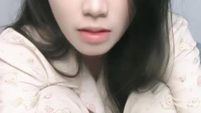 ⭐重磅！顶级纯欲学妹~【你的小月月】美翻了~猛操 颜射 吃精~