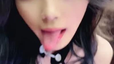 18岁的女孩子【咪咪】奶子好大好白 美乳翘臀 跳蛋狂震 道具抽插无套啪啪 (3)