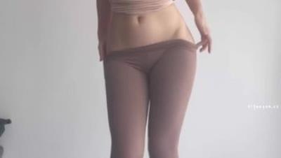 天然大奶女神【33jiemm 蝴蝶姐妹】最新长时定制，身材超一流！动感舞姿顶B骚拍这一块拿捏的死死的