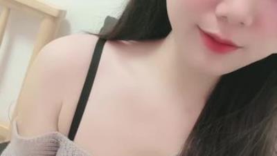 极品气质御姐【宋意欢】超级漂亮 极品中的极品女神 皮肤超好 扒腿对屏 跳蛋假屌轮番上阵 (1)