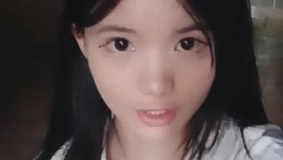 【水嫩宝宝】农村07年美少女 户外跳蛋 沟搭隔壁油腻大叔 舔逼 真润 放得开 (3)