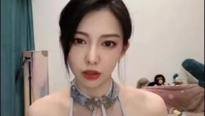 甜心知聊FU布灵大热门头牌主播之一【艾斯】重金绝版全漏骚叫