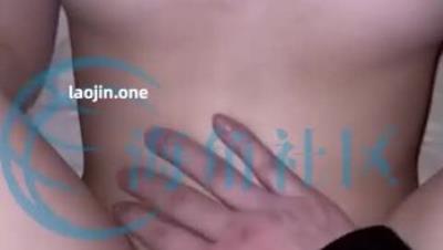 【干女儿小含】无毛嫩穴，一等一的标准少女身材，极品粉穴，每天草个不停，刮毛无套！