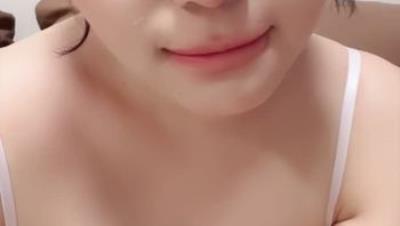 网红脸御姐！超级白屁股【一坨肉】粉的发光100%秒射