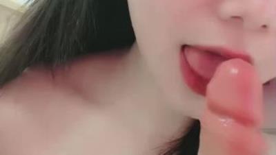 极品气质御姐【宋意欢】超级漂亮 极品中的极品女神 皮肤超好 扒腿对屏 跳蛋假屌轮番上阵 (2)