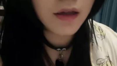 【狂操母狗】核弹级巨乳骚母狗 道具喷水自舔 大鸡巴疯狂抽插 身体有点胖但是性感 逼逼小而粉嫩 (3)