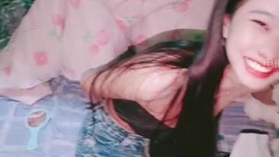 宿舍集体淫乱【女生宿舍】宿舍淫乱 双飞三飞 火车便当 超多嫩妹 淫水哗哗流6(5V)