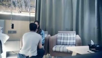 七天探花_齐逼短裙大长腿小姐姐，馒头嫩B真不错，骑乘抽插抱起来操