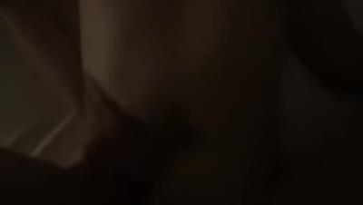 分享自己与女友长达5年的性爱记录「杨昭的性爱」目前已修成正果，并且移民瑞士！露脸，男女均露脸，把自己的几年来操的妹子都发过来了7V (5)