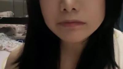 【狂操母狗】核弹级巨乳骚母狗 道具喷水自舔 大鸡巴疯狂抽插 身体有点胖但是性感 逼逼小而粉嫩 (2)