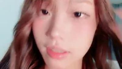 颜值小太妹【静静香】新人下海，大尺度掰逼展示，裸舞诱惑，为大哥提供情绪价值