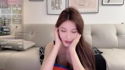 ️美女御姐【Daidai-77】新晋美女、大长腿高颜值御姐、吊打一众网红、口爆9