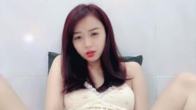 新人哇我真的被她美到了【第一次】高颜值大奶嫩穴 长腿美足 跳蛋大鸡巴自慰 喷水 尺度全开 (2)