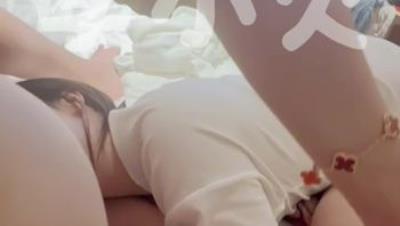 07年舞蹈生『李小欠』两位舞蹈生陪你欲仙欲死， 双洞叠罗汉，无套随意抽插两位蜜臀。视觉盛宴！