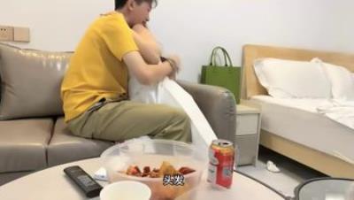 瘦猴先生探花经典作之长腿少妇第2部0612前一场白色长裙清纯范内射怀孕怎么办听译字幕