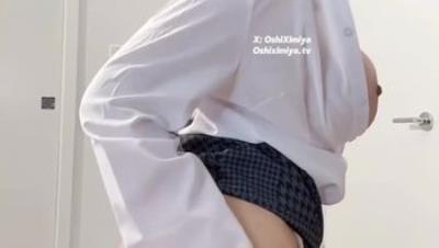 性爱大师95后绿帽情侣美腿女王「汐梦瑶」《Ahegao》阿黑颜爱好者狂喜，小情侣的日常拍摄